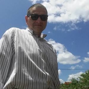 Meet your Posher, Steven